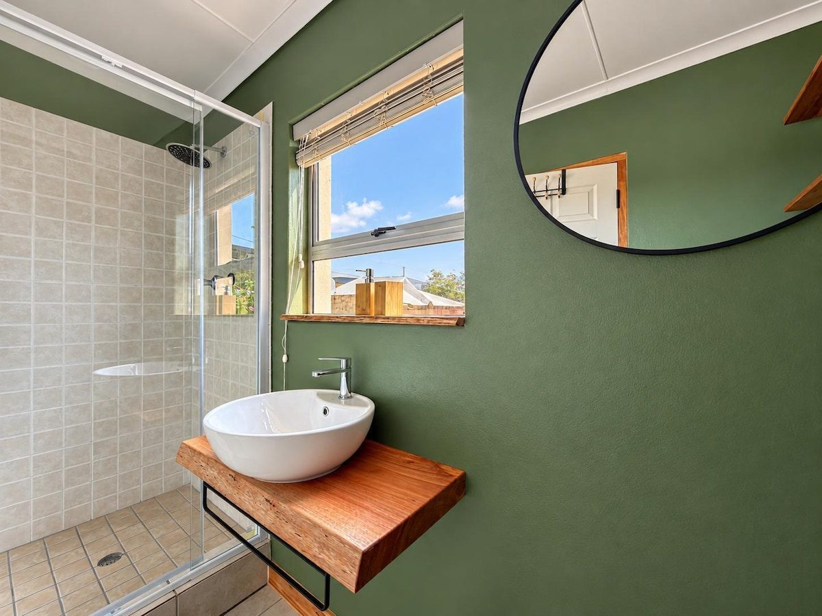 Basin in the shower room